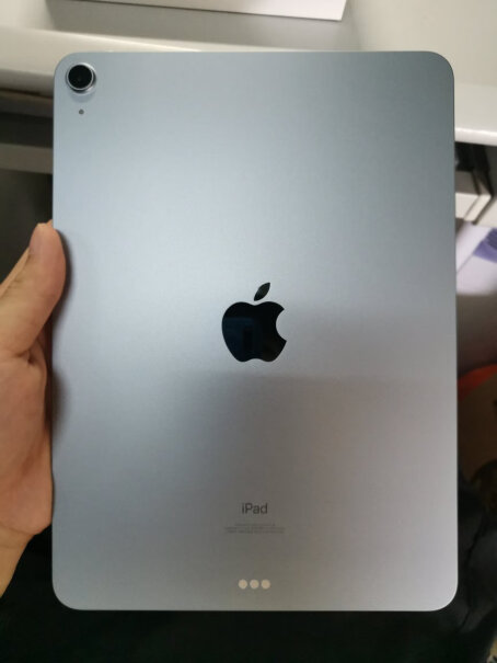 「教育优惠版」Apple iPad Air10.9英寸平板电脑（ 2020年新款 64GWLAN版教育优惠送apple无线耳机吗？