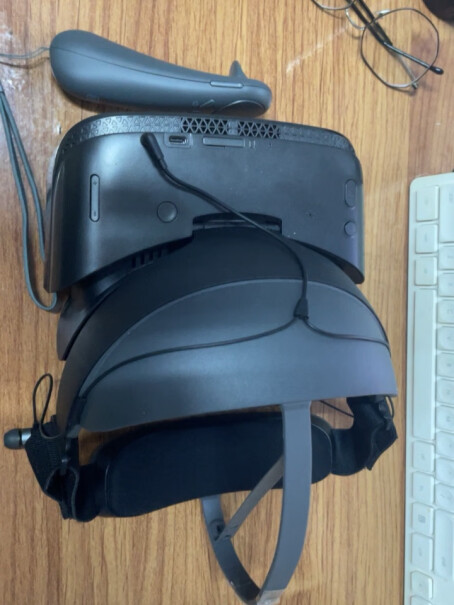 爱奇艺奇遇2S VR眼镜可以躺着看吗？