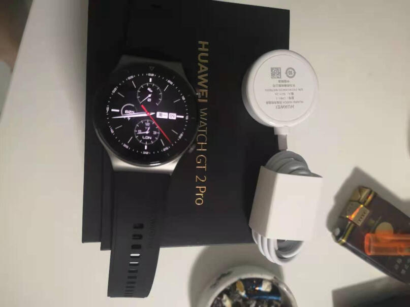 华为WATCH GT 2 Pro ECG智能手表HUAWEI WATCH GT2 Pro 适合女生戴吗？