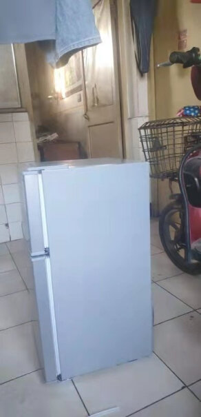 荣事达迷你冰箱小小型双门电冰箱家用宿舍冷冻冷藏节能有多深呢，各位？