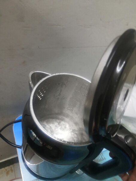 九阳热水壶烧水壶电水壶双层防烫304不锈钢里面会不会有霉点？