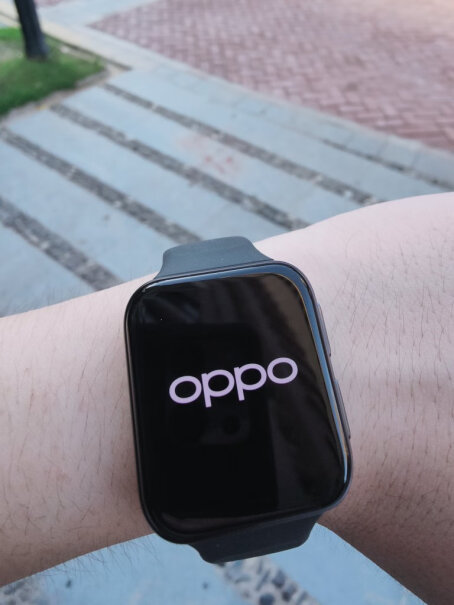 OPPO Watch 2 eSIM星蓝46mm手机照片能当桌面吗？