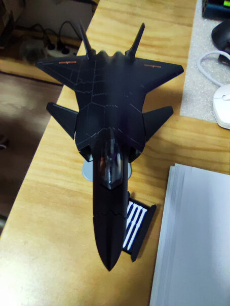 飞机模型特尔博歼20战斗机模型使用感受,好不好？