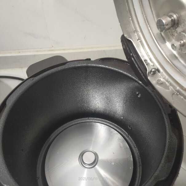 苏泊尔电压力锅一锅双胆我家买过这款的压力锅了可是橡胶圈 总是爱掉？