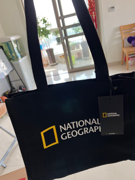NATIONAL GEOGRAPHIC电脑包国家地理NationalGeographic电脑包手提单肩帆布包时尚休闲斜挎包怎么样入手更具性价比！评测值得入手吗？