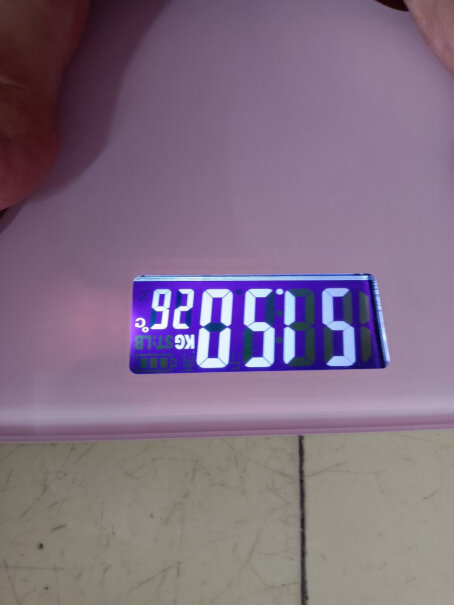 香山体脂秤精准体重秤能显示市斤吗？