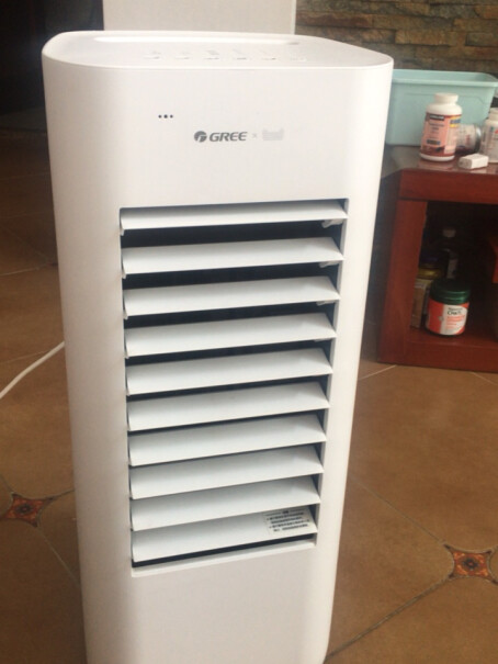 格力空调扇遥控家用可移动冷风扇冰晶要不要放去冰箱？