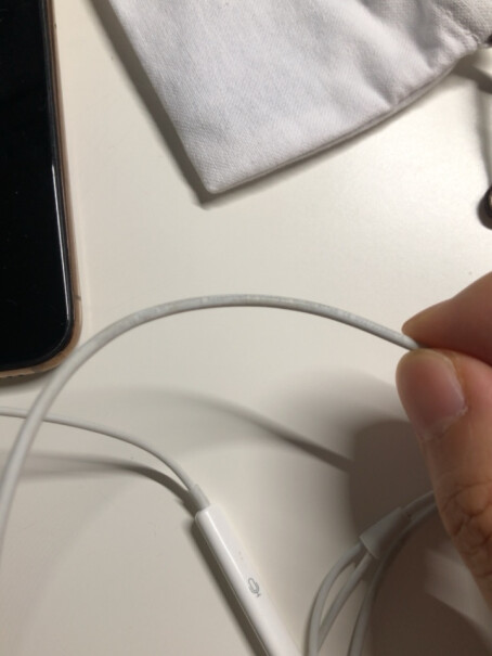 Apple苹果原装耳机有线iPhone13promax这个事苹果原装耳机吗？还是非原装的？正品吗？
