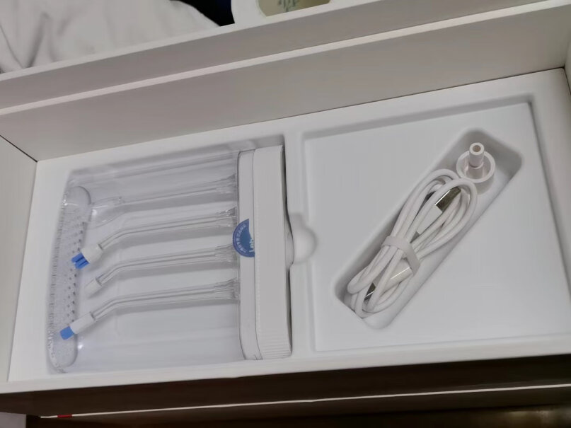 华为智选力博得立式冲牙器智能洗牙器水牙线家用便携清洁器口腔冲洗器美牙仪反馈怎么样？老司机揭秘评测如何？