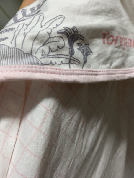 童泰婴儿纯棉抱毯抱被新生儿床品春夏外出包巾蓝色九月份的预产期用这个薄吗？