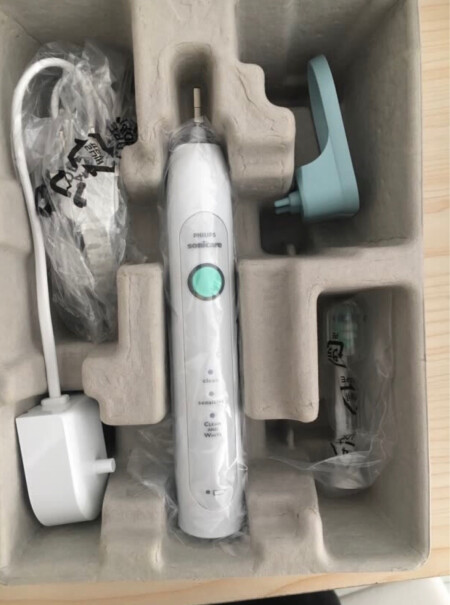 飞利浦sonicare电动牙刷礼盒请问哈这款适不适合第一次用电动牙刷的呢？