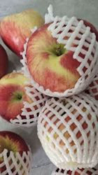 正鲜季大凉山丑苹果红富士 3斤中果评测质量好不好？体验评测揭秘分析？