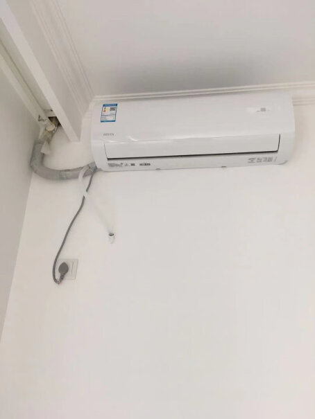 华凌空调新能效家里有美的空调遥控器，能用吗？