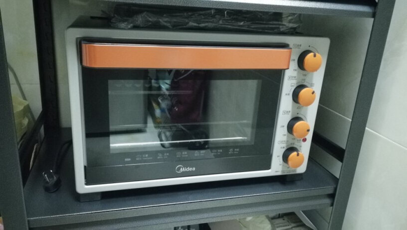 美的32升多功能电烤箱家用专业烘焙你们做的戚风蛋糕是按自动菜单做的还是自己调温？