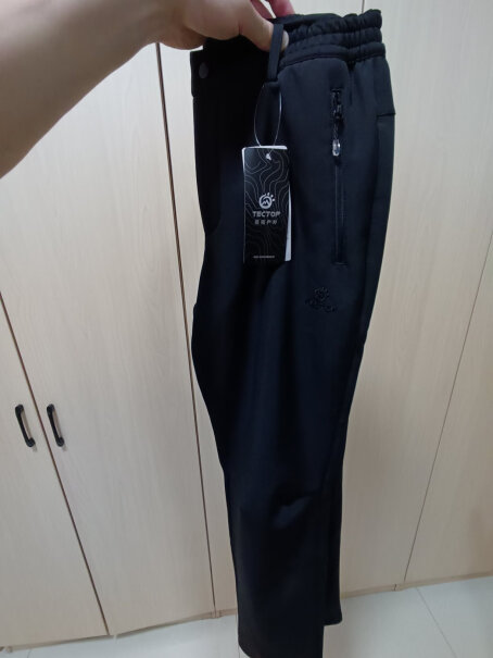 探拓户外冲锋裤男款PW7609168高，体重85公斤，该买什么尺码？