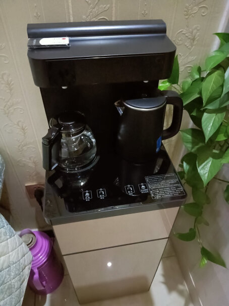 美菱立式温热型饮水机多功能智能茶吧机高端旗舰温热款我想问一下下面放多大桶？