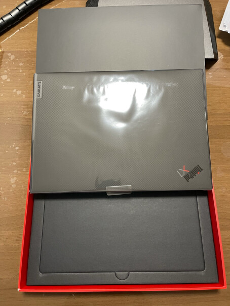 联想笔记本电脑ThinkPadX1传输素材比较多，同事推荐11代酷睿的笔记本的wifi6网卡传东西更快，是吗？兄弟们？
