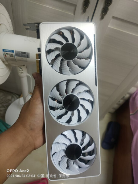 技嘉RTX 3070游戏显卡有人买么，这么贵？