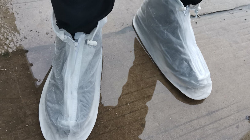 博沃尼克防雨鞋套男女加厚底雨鞋有没有胶味 对身体会不会有害？