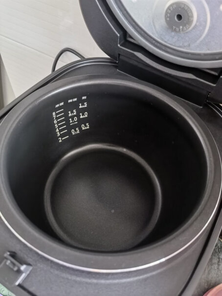九阳肖战推荐4L容量电饭煲我想问一下如果是单单加热的话会溢锅吗，就是加热后到一定温度会自动停止吗？