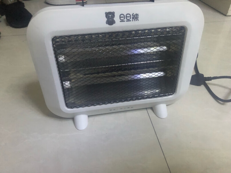 旦旦熊小太阳取暖器家用节能省电烤火炉小型桌面烤火器速热电暖气质量真的好吗？图文爆料分析！
