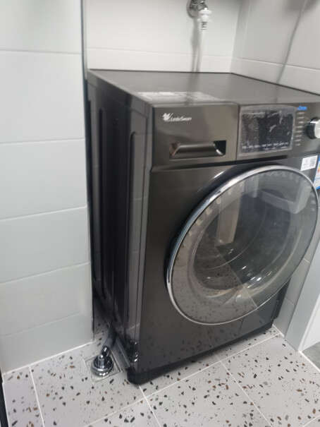 洗衣机小天鹅LittleSwan10公斤变频滚筒洗衣机全自动这样选不盲目,质量到底怎么样好不好？