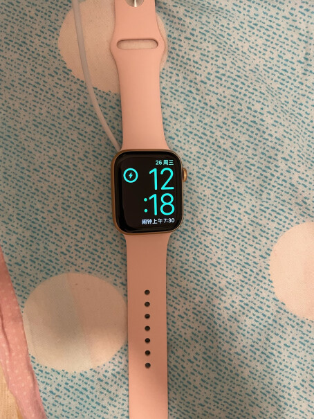 智能手表苹果Watch SE运动电话手表性能评测,评测解读该怎么选？