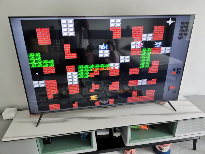小霸王D102游戏机家用迷你电视游戏棒画面清晰吗？