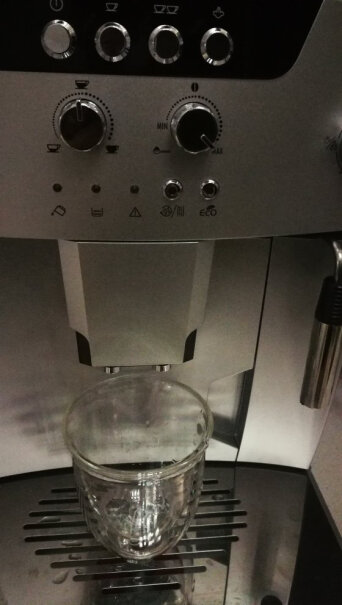Delonghi德龙进口全自动咖啡机这部机器冲一杯咖啡要多久时间？