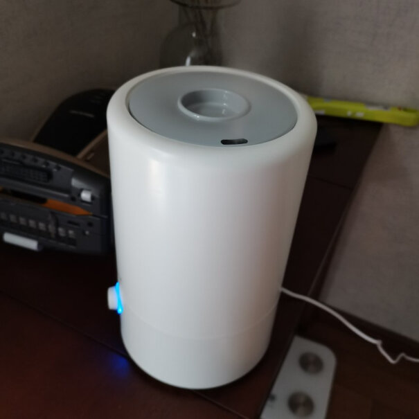 奥克斯加湿器大容量上加水家用办公室卧室母婴空气净化加湿在基座里有个红的橡胶物件有用吗，是干嘛用的？