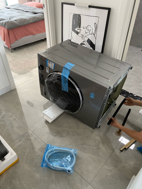 小天鹅烘干机直排式家用干衣机堆叠放需要打孔吗？