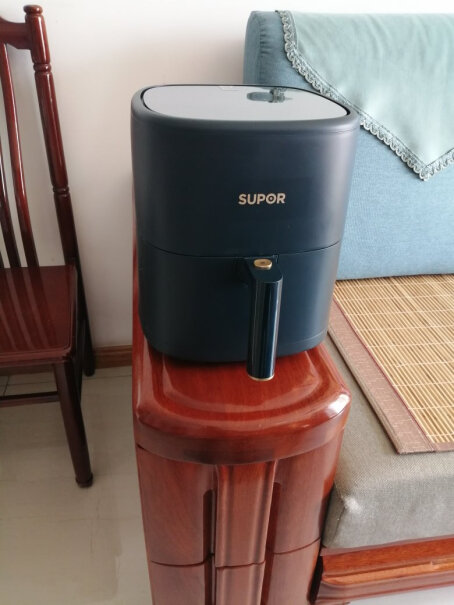 苏泊尔空气炸锅家用6L大容量智能电炸锅无油低脂煎炸空气炸锅高好还是烤箱好？