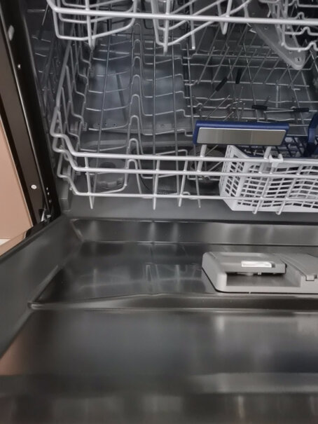 美的洗碗机家用RX10独立式嵌入式可以用在小吃店吗？