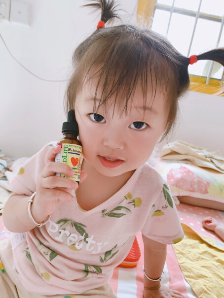 ChildLife液体钙乳钙22473ml大白守护童年3岁宝宝。不缺钙但是经常出汗可以吃吗？