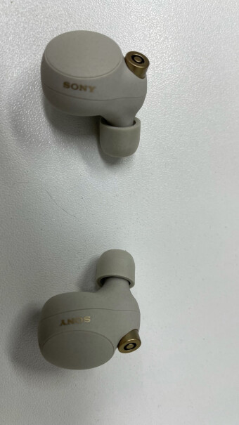 索尼WF蓝牙SONY1000XM4AI5.21000XM3降噪这款蓝牙耳机支持单只使用吗？