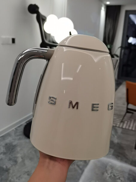 电水壶-热水瓶SMEG斯麦格意大利复古电水壶不锈钢1.7L来看看买家说法,分析性价比质量怎么样！