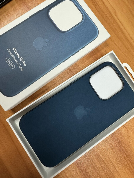 Apple iPhone 15 Pro 透明保护壳质量怎么样值不值得买？测评大揭秘！