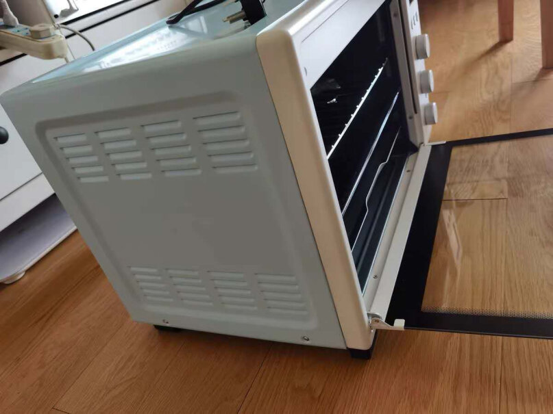 电烤箱美的家用多功能电烤箱25升优缺点大全,评测质量好吗？