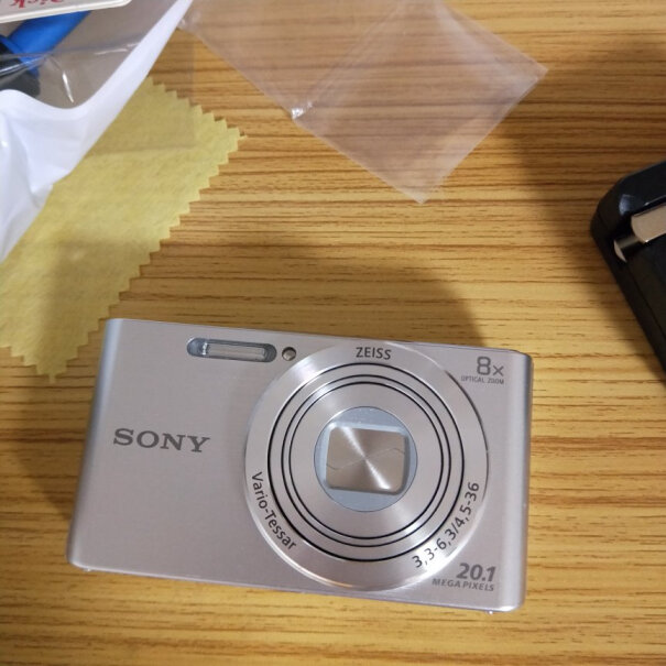 数码相机索尼DSC-W830入门套装分析性价比质量怎么样！到底要怎么选择？
