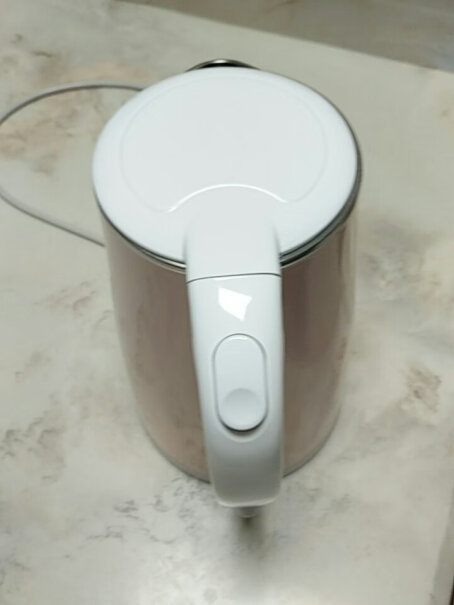 美的电水壶304不锈钢电热水壶养生壶你们的盖子盖的严实吗？