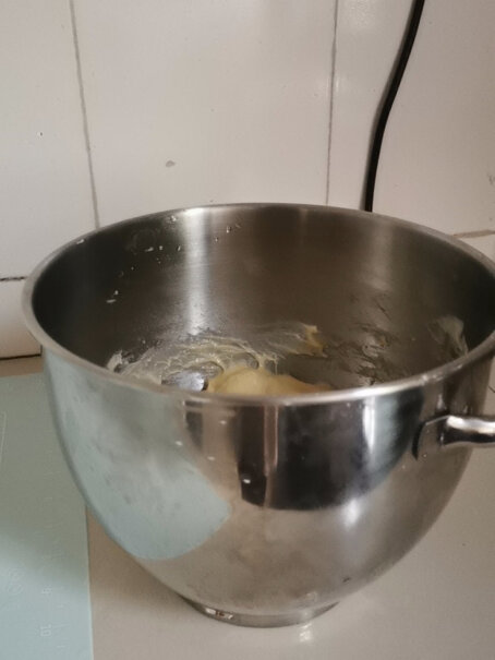 海氏m5轻音厨师机和面机家用多功能料理机揉面机打蛋器会爬钩（杆）吗？