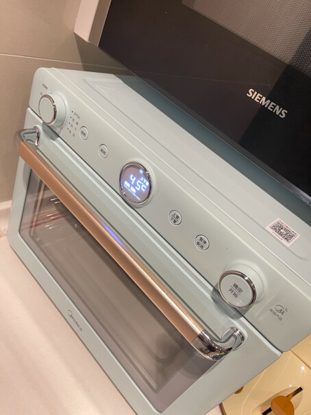 美的初见电子式家用多功能电烤箱35L智能家电带加热功能吗？