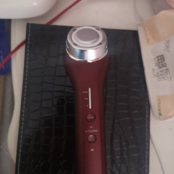 松下超声波射频美容仪家用美容器这个仪器头怎么清洗？
