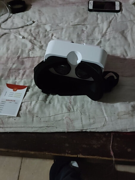 千幻魔镜VR-巴斯光年要不要用手机来的？