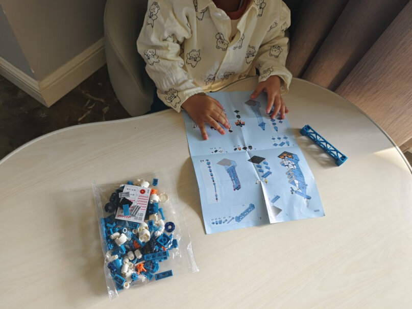 钒象智科儿童积木航天飞船模型礼物为啥11月底买的玩具，现在还不发货？
