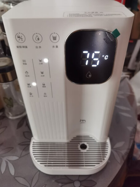 集米T2即热饮水机即热式饮水机你们出水时有蜂鸣声嘛？