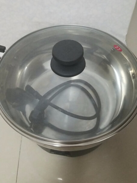 半球多功能电热锅家用多用途锅电炒锅电蒸锅电煮锅这个锅的直径是多少？保质期是多长时间？