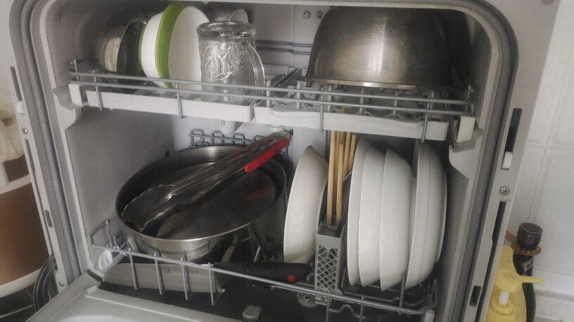 松下洗碗机家用易安装台式独立式需要在水槽旁边吗？