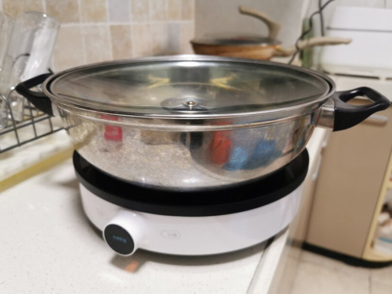 米家小米电磁炉请问 质量怎样 加热快不快 可以用不锈钢锅煮火锅吗？
