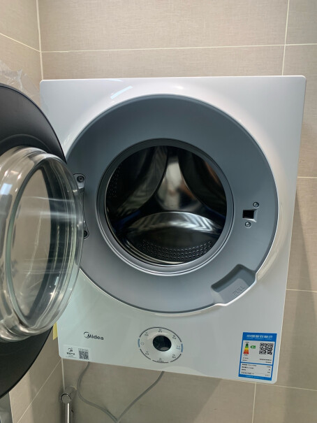 美的壁挂洗衣机迷你滚筒洗衣机全自动3kg这款高温煮洗只能60℃，小吉的可以95℃，有多大差别？